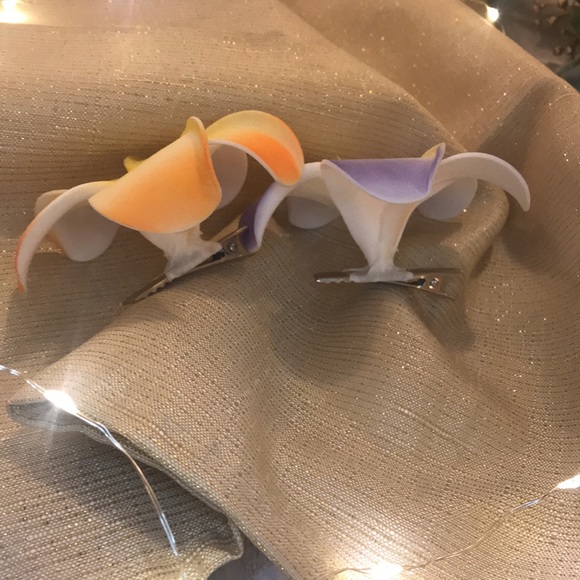 Tropical Flower Hair Clips 🌺 - Picture 6 of 7